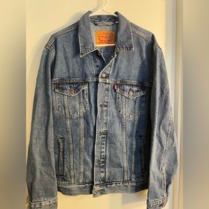 Levi’s Women’s Denim Jacket